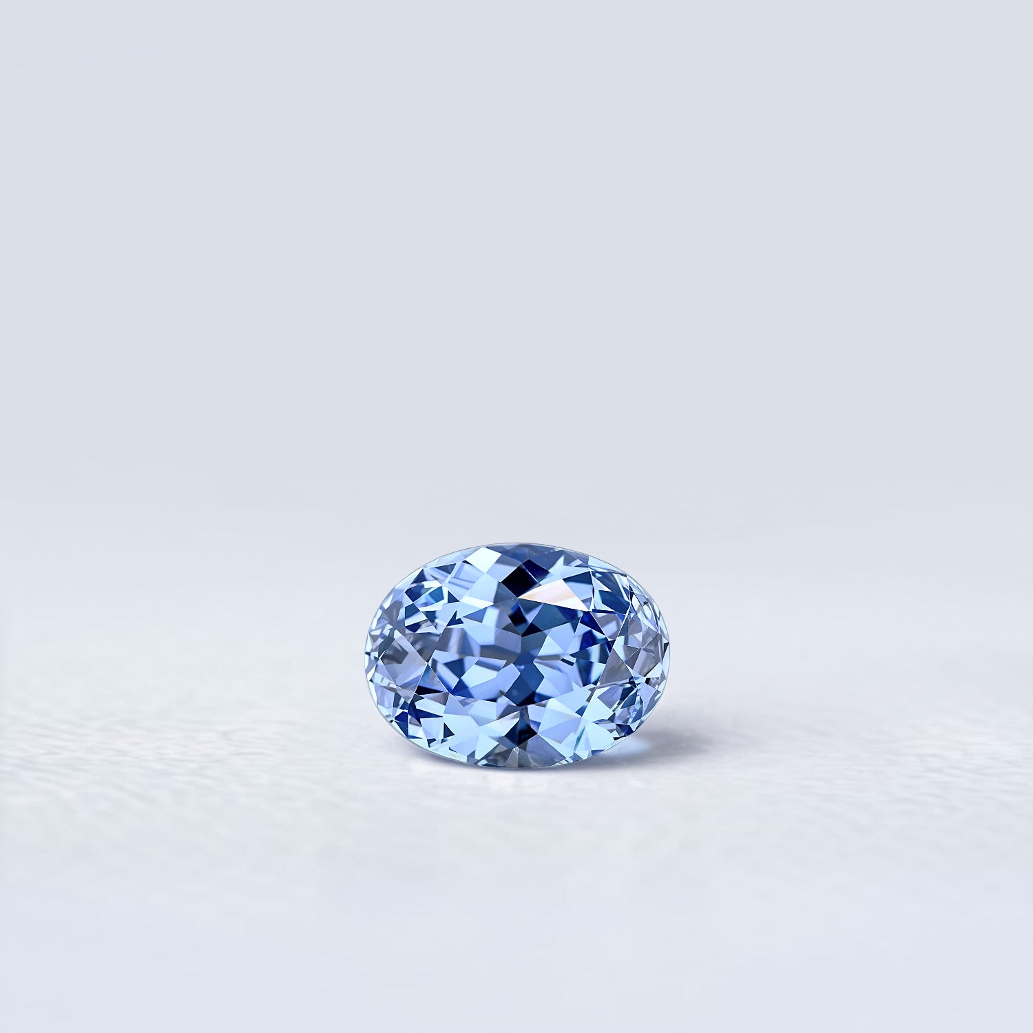 Saphir bleu ovale facetté 1,21ct, teinte bleu prononcé, pureté sans inclusion, Sri-Lanka