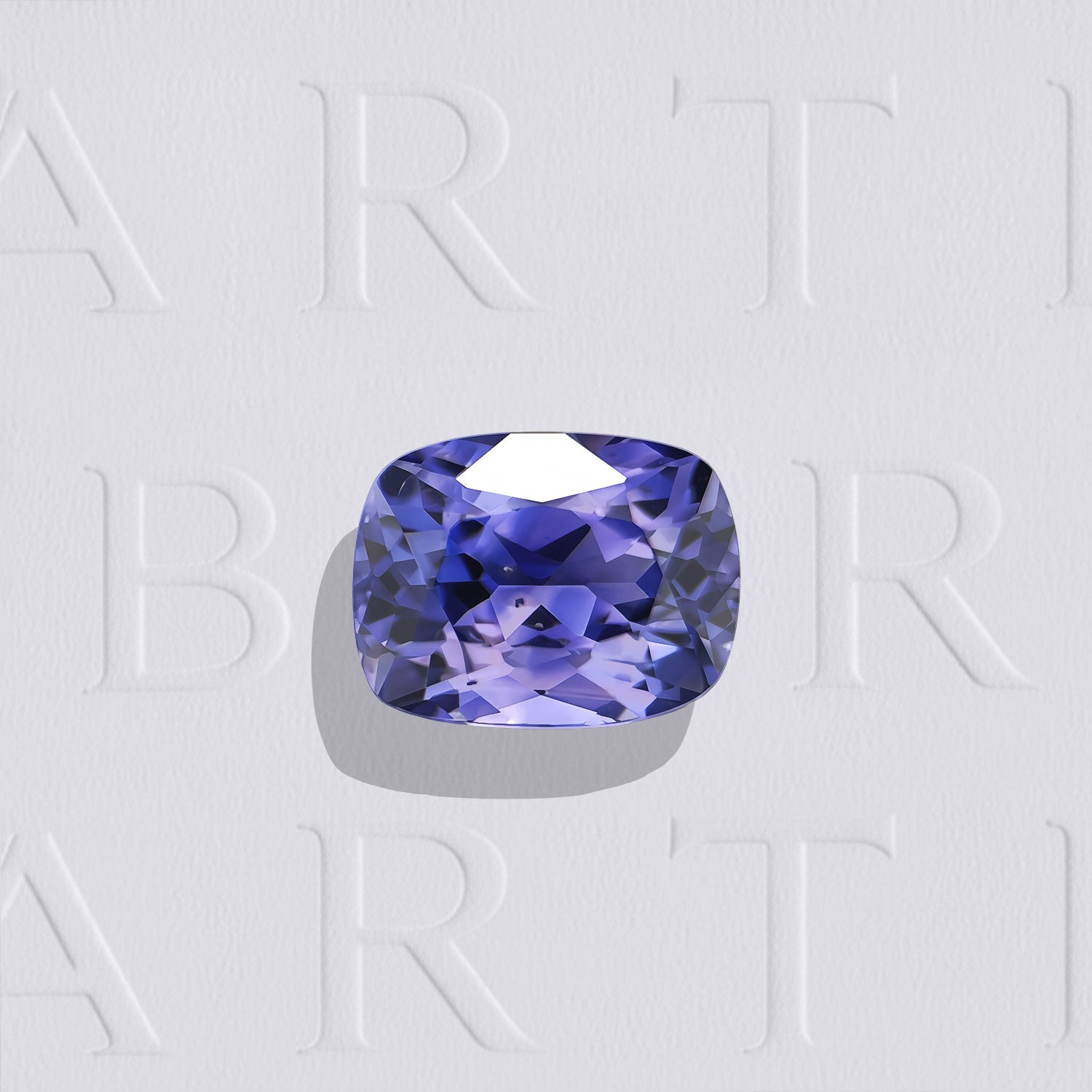 Saphir violet naturel coussin rectangle facetté de 1.09 carat, originaire du Sri Lanka, color shift de couleur violet-bleuté soutenu, légèrement inclus et non traité.