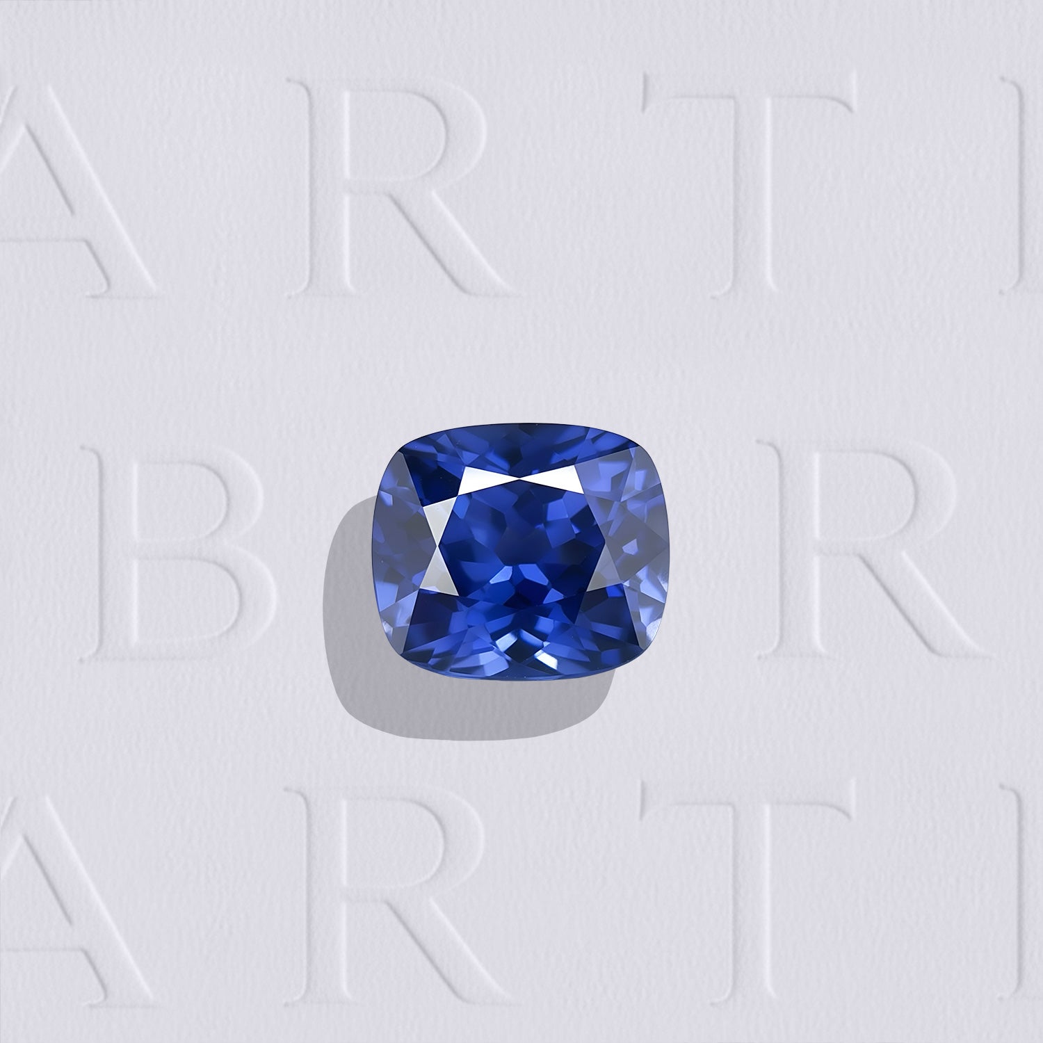 Saphir bleu violet naturel non chauffé coussin rectangle facetté de 0.85 carat, originaire du Sri Lanka