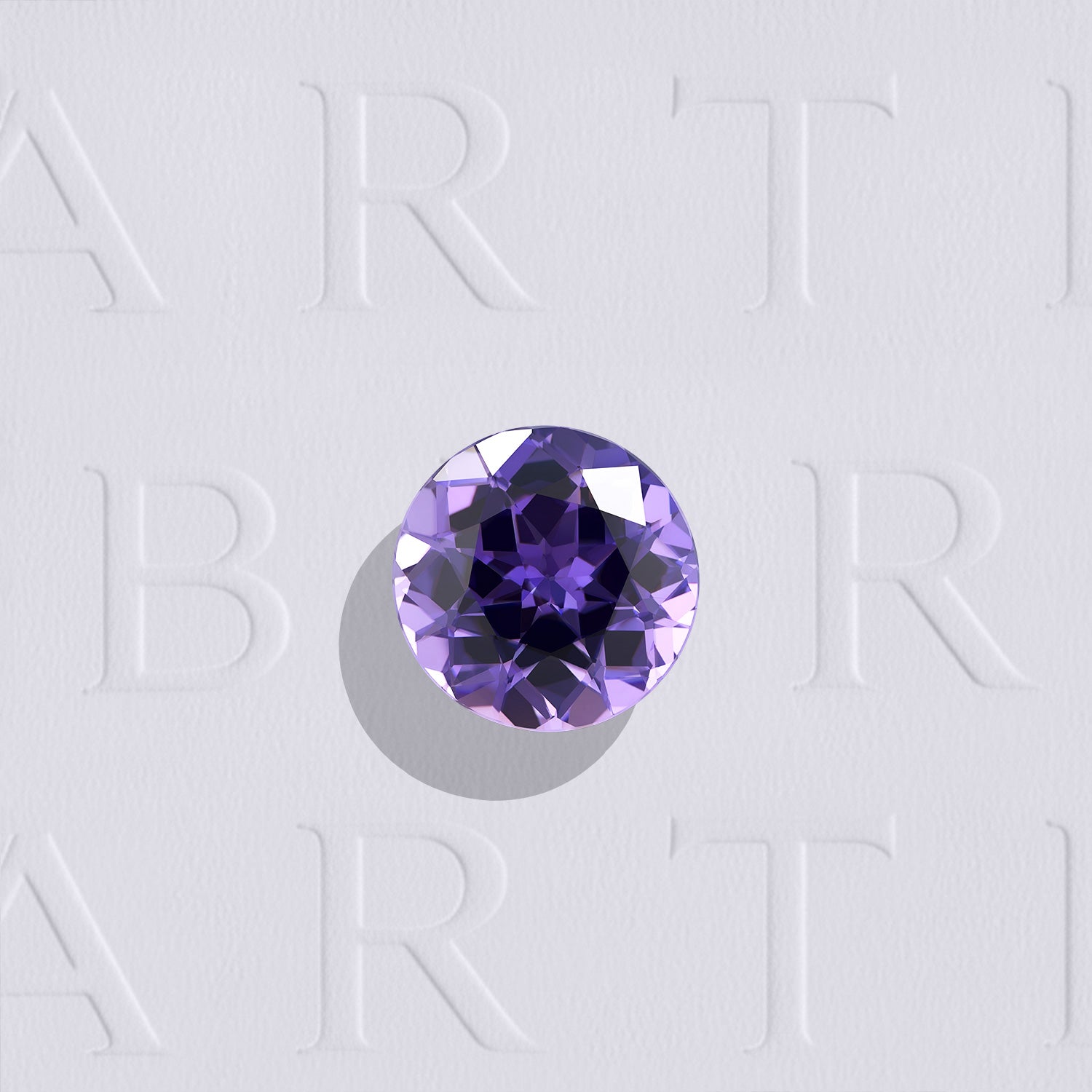 Saphir violet naturel non chauffé rond de 0.62 carat, facetté, de teinte violet profond, originaire de Madagascar