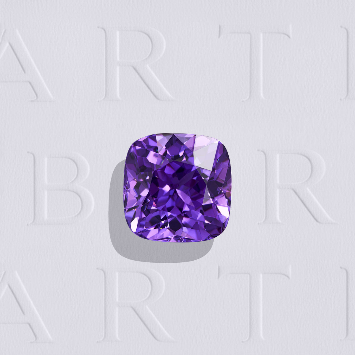 Saphir violet coussin carré 0.96 carat, aucun traitement, facetté, couleur violet rosé profond, Sri Lanka