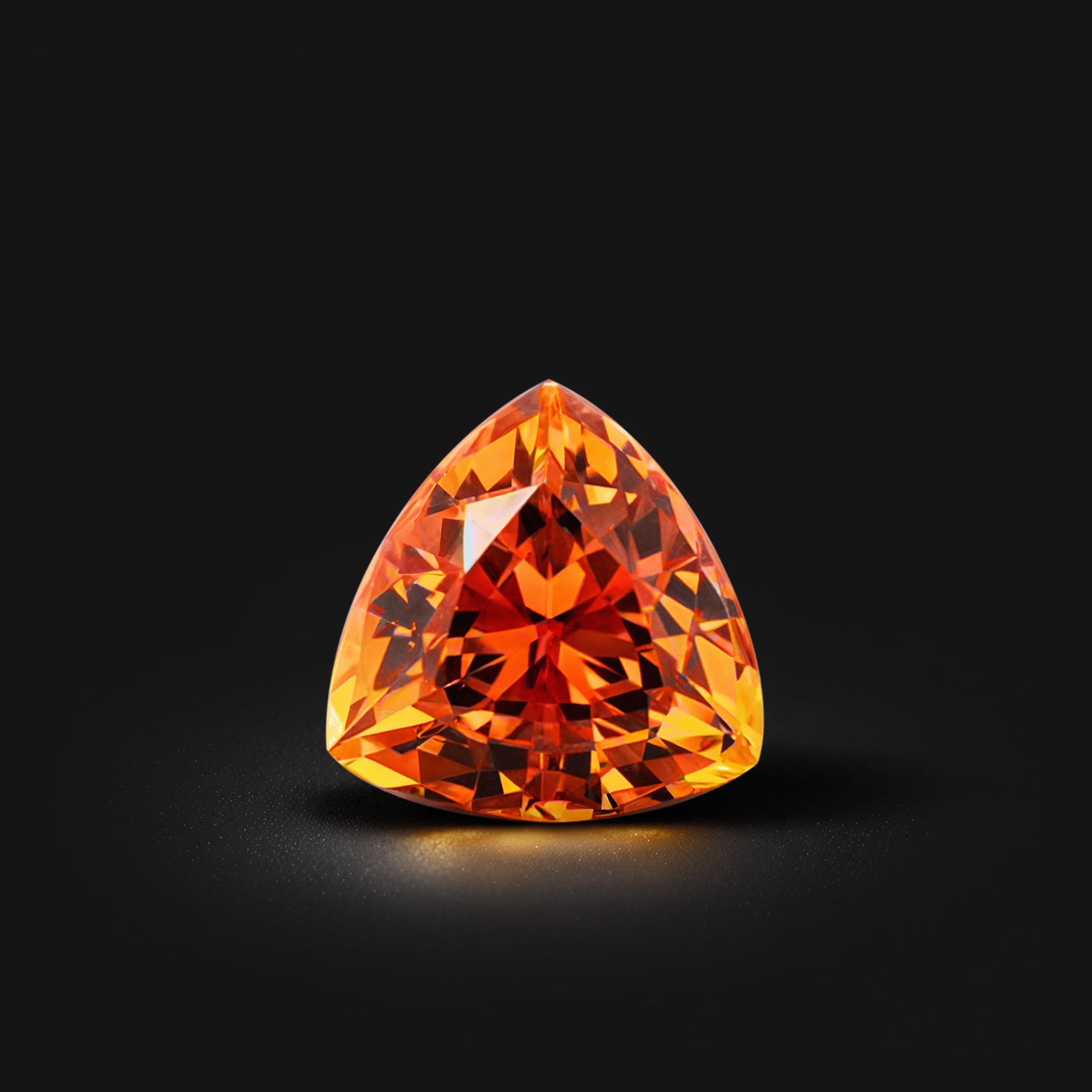 Grenat spessartite trillion facetté 1,20 carat, orange mandarin, pureté parfaite, Tanzanie