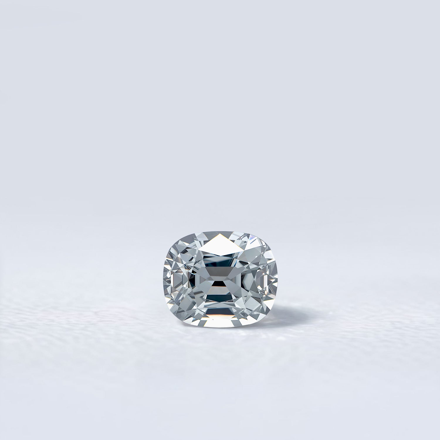 Spinelle gris coussin rectangle 1,54 carat, facetté, gris prononcé, Myanmar