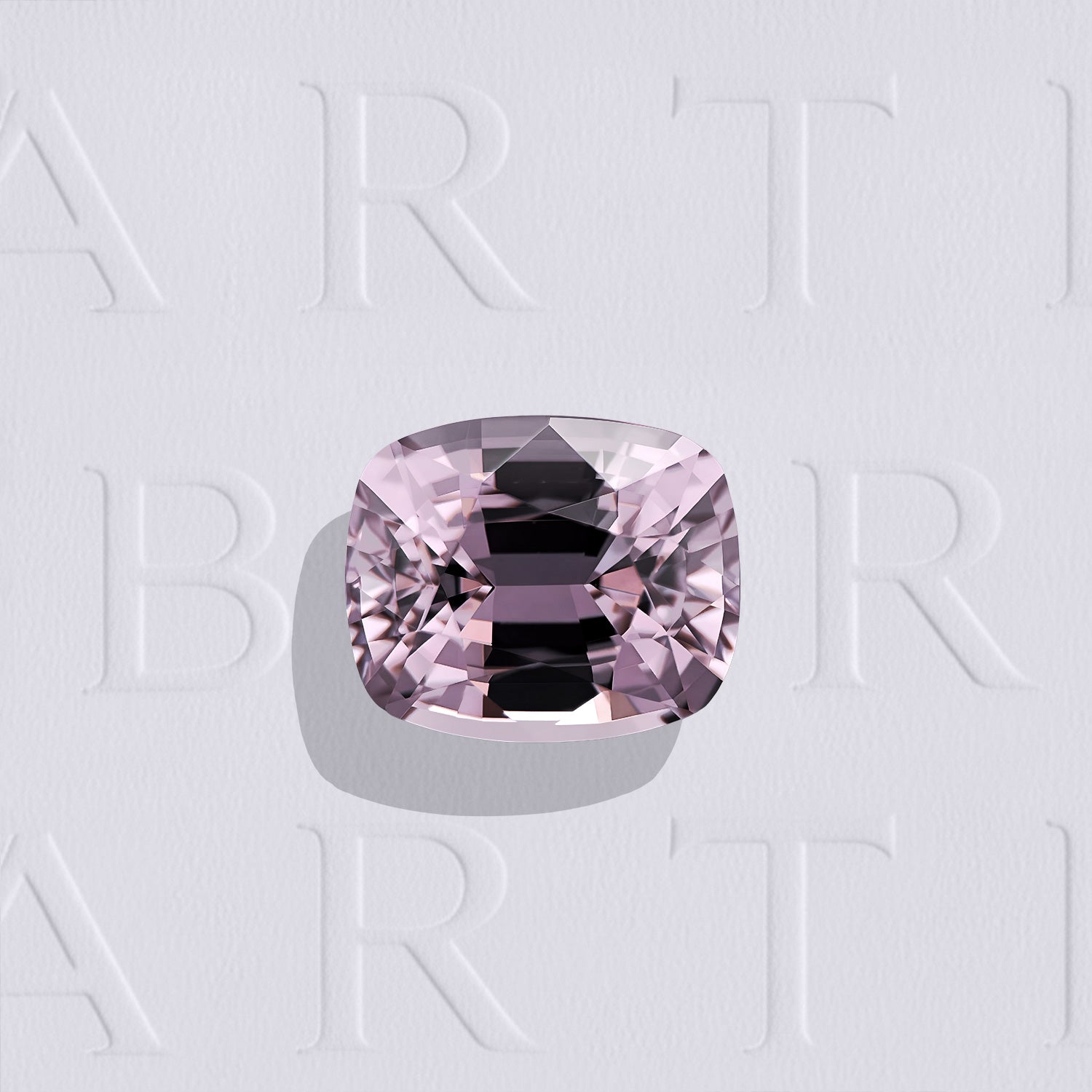 Spinelle violet naturel coussin rectangle facetté de 2.87 carats, originaire de Mogok au Myanmar, de couleur violet-gris léger, sans inclusion visible à l'œil nu et non traité.