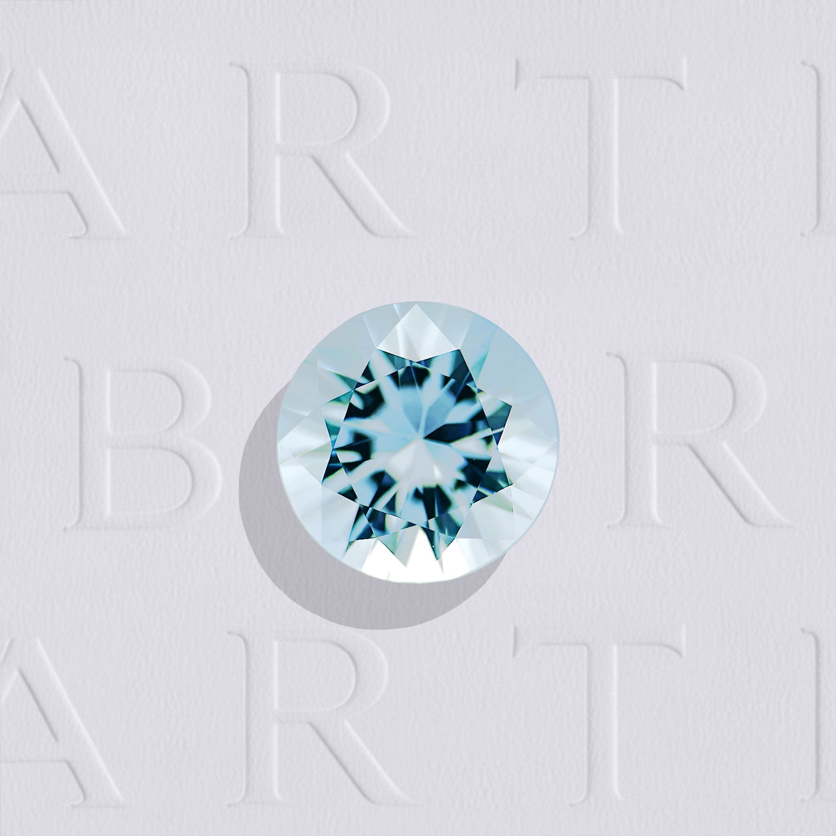 Topaze bleue naturelle Sky Blue ronde facettée de 1.67 carat, originaire du Brésil, de couleur cyan-bleuté très léger, sans inclusion visible à l’œil nu. Gemme Irradiée.