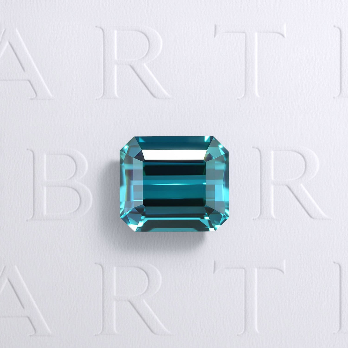 Tourmaline bleue 1,25 carat, rectangle à pans coupés, facettée, teinte cyan-bleuté profond, origine Brésil