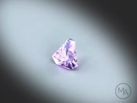 Vidéo Saphir rose naturel 1.09 carat du Sri Lanka, taille kite, non chauffé