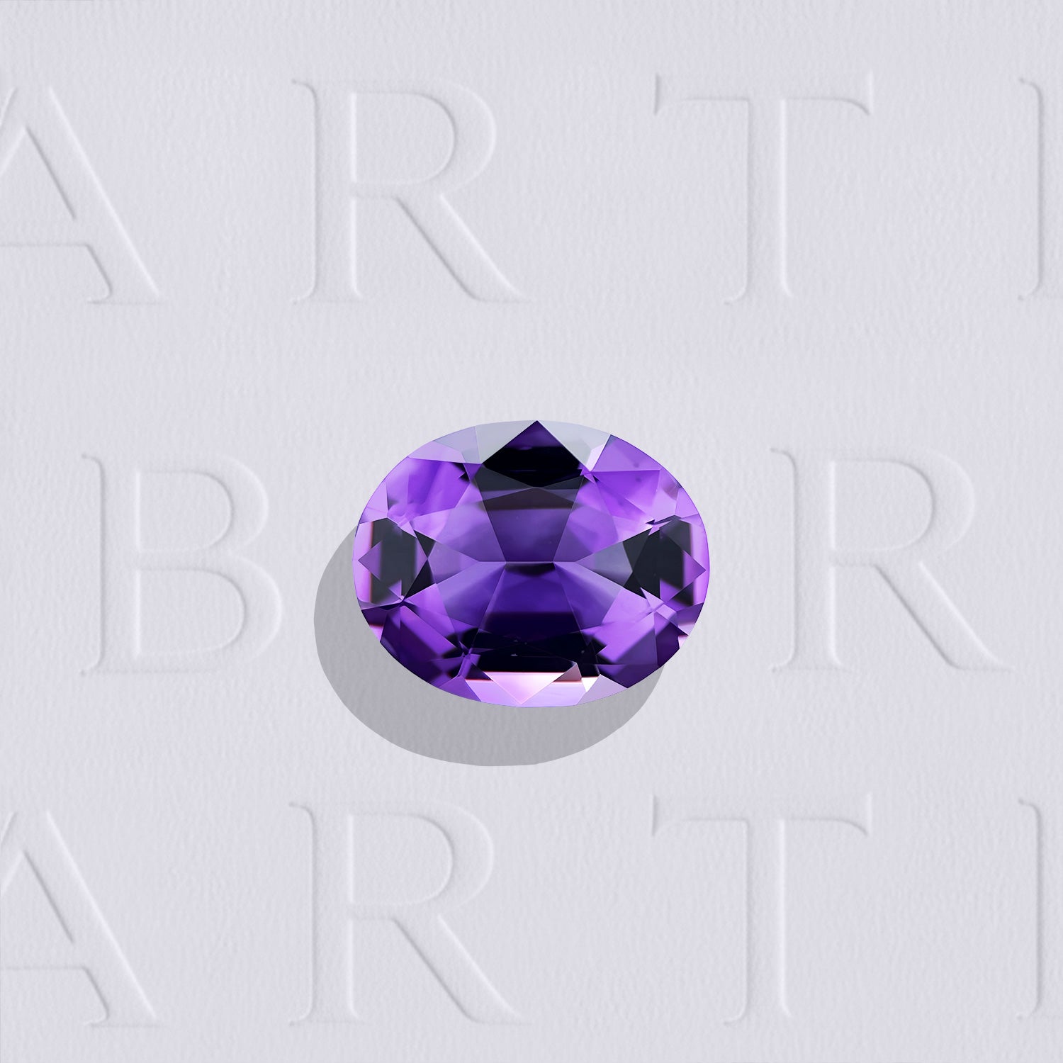 Améthyste naturelle ovale facettée de 1.54 carat, originaire du Brésil, de couleur violet-rosé soutenu, sans inclusion visible à l'œil nu. Aucun traitement.