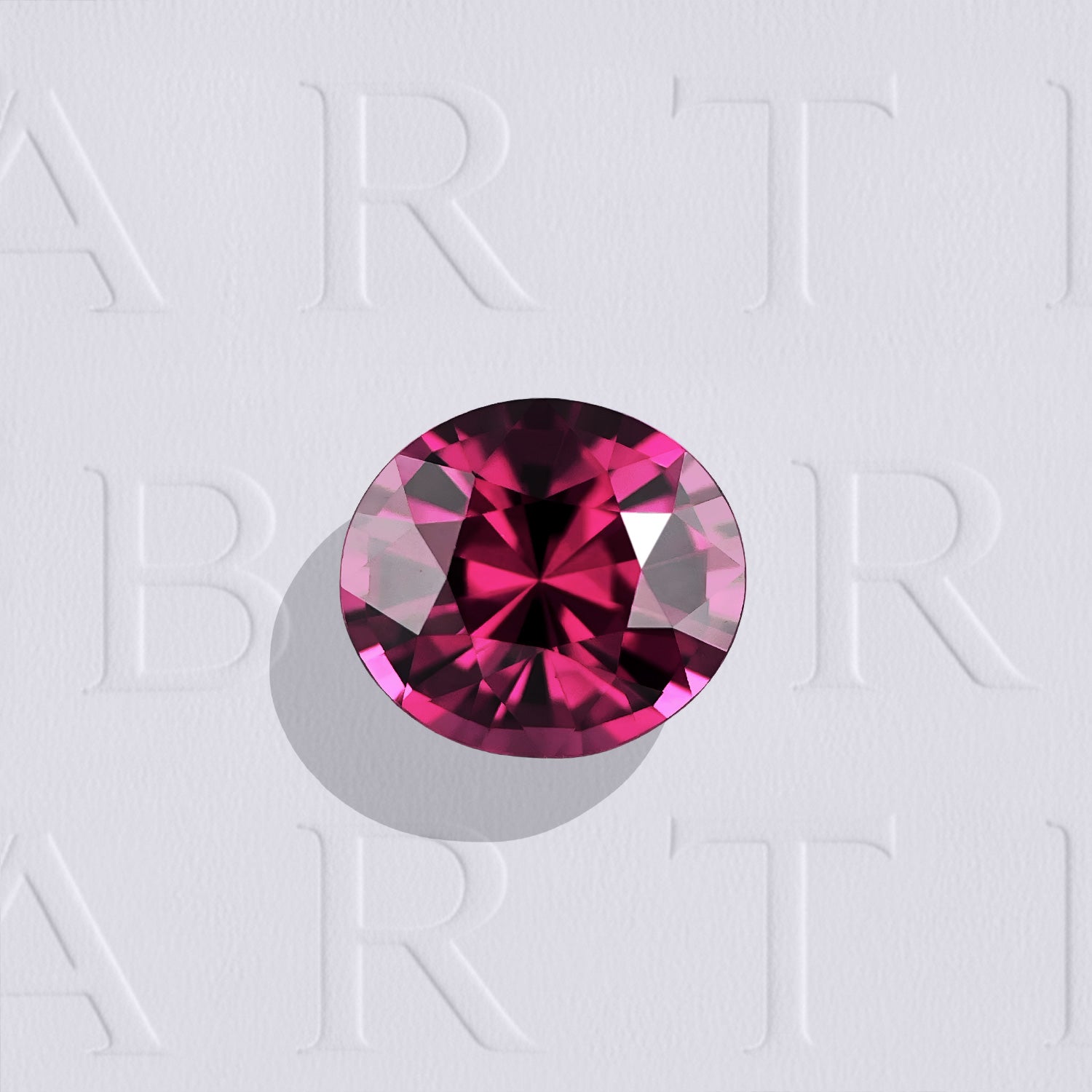 Grenat Rhodolite naturel ovale facetté de 4.22 carats, originaire du Malawi, de couleur violet-rosé profond et sans inclusion à la loupe 10x.