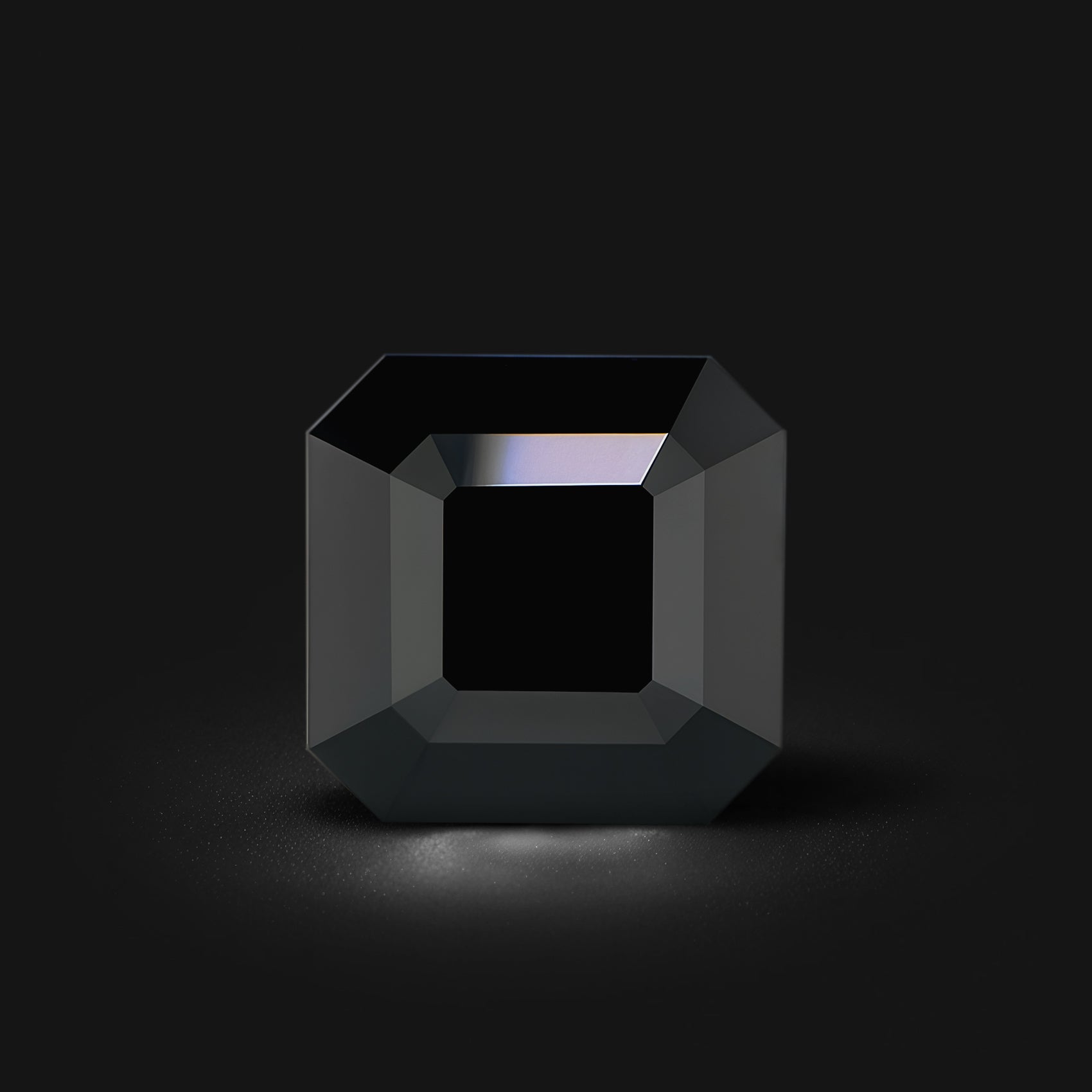Spinelle Noir - 3.88ct
