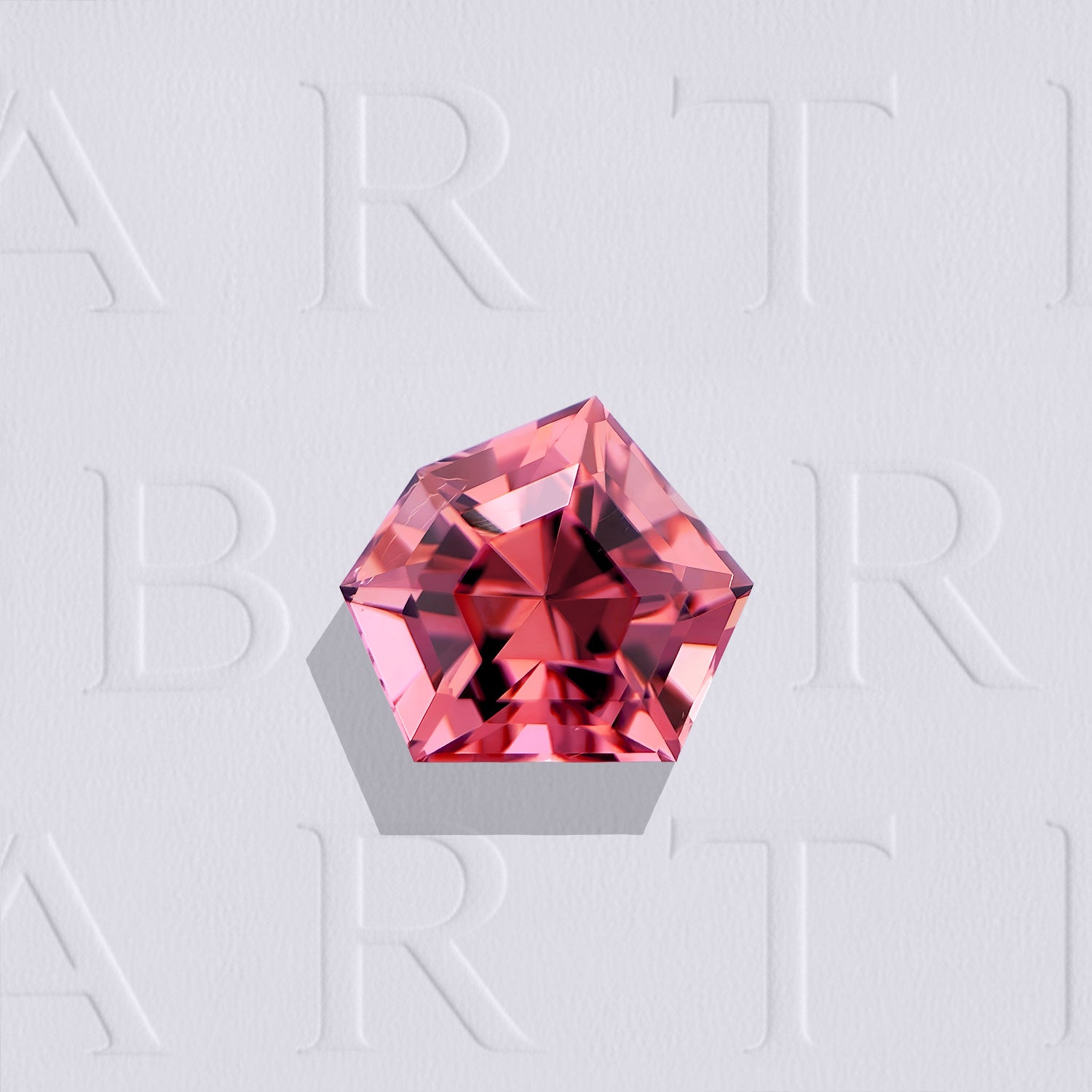 Tourmaline naturelle abstraite facettée de 2.12 carats, originaire de RD Congo, très légèrement incluse, non traitée, aux dimensions de 8.2 x 7.8 x 6.0mm.