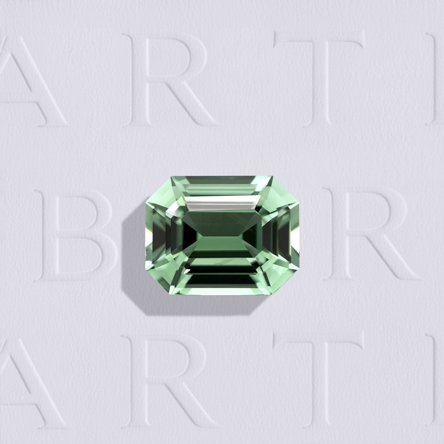 Tourmaline verte naturelle rectangle à pans coupés facettée de 1.09 carat, de couleur vert soutenu et sans inclusion visible à l'œil nu. Aucun traitement